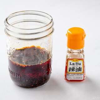 Homemade La-yu (Japanese Chili Oil)