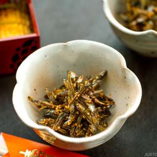 Tazukuri (Candied Anchovies)