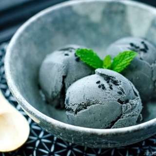 Black Sesame Ice Cream