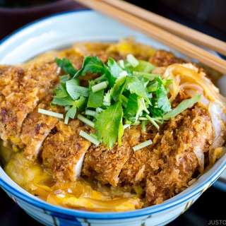 Baked Katsudon (Japanese Crispy Baked Cutlet Rice Bowl)