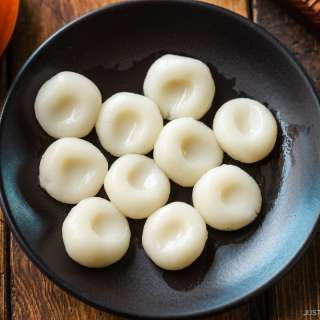 Shiratama Dango