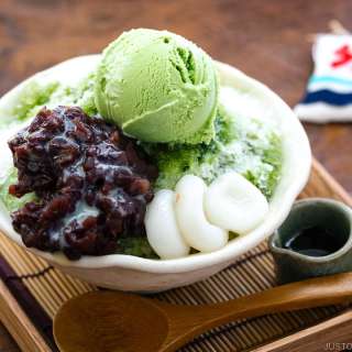 Ujikintoki (Matcha Shaved Ice)