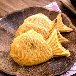 Taiyaki (Japanese Fish Shaped Waffle)