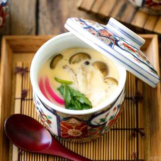 Chawanmushi (Japanese Savory Steamed Egg Custard)