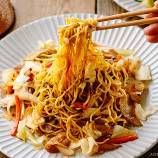 Yakisoba (Japanese Stir-Fried Noodles)