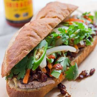 Bánh Mì Thịt Xá Xíu