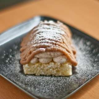 Mont Blanc (chestnut cream cake)