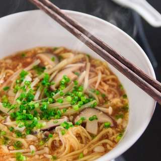 Easy Hot and Sour Ramen