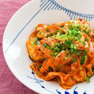 Buta Kimuchi (Pork & Kimchi Stir-fry)
