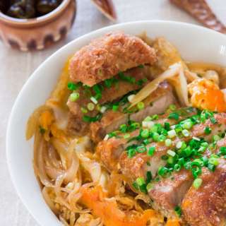 Katsudon (Pork Cutlet Rice Bowl)