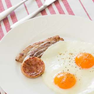 Perfect Sunny Side Up Eggs