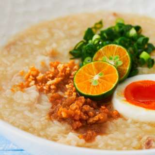 Arroz Caldo (Filipino Chicken Porridge)