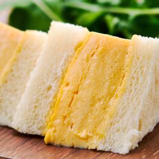 Japanese Egg Sandwich (Tamagoyaki Sando)