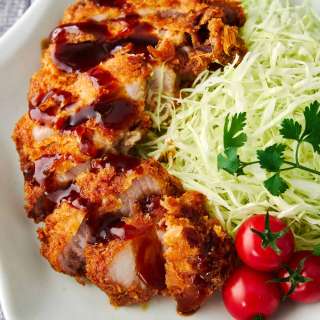 Tonkatsu (Japanese Pork Cutlet)