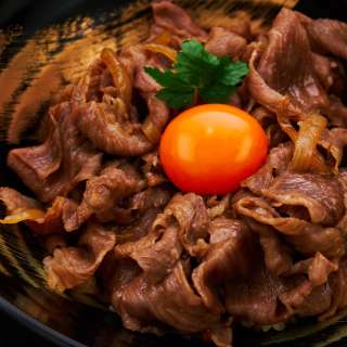 Gyudon (Japanese Beef Bowl)