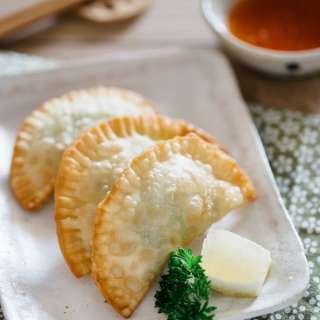 Avocado and Prawn filled deep fried gyoza 揚げ餃子