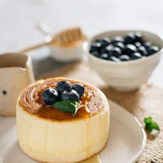 Extra Thick and Fluffy Japanese Style Pancakes 厚焼きホットケーキ