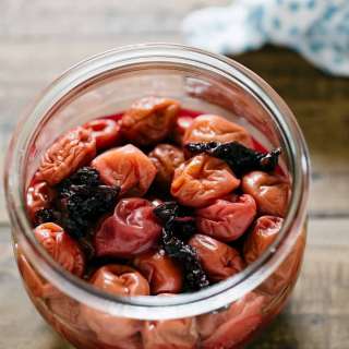 Umeboshi pickled plum 梅干し