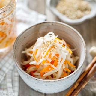 Pickled Daikon and Carrot (Kōhaku Namasu 紅白なます）