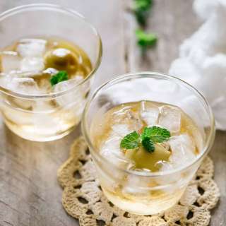 Umeshu Plum Wine (梅酒)