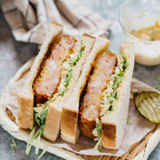 Ebi Katsu Sando (Panko Crumbed Shrimp Sandwich) エビカツサンド