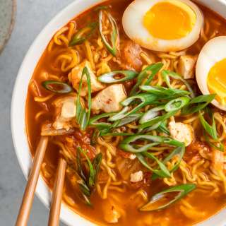 Quick Kimchi & Tofu Ramen