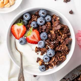 Chocolate Macadamia Nut Granola