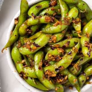 Sweet & Spicy Garlic Edamame