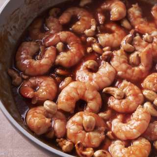 Sweet and Sour Shrimp Lettuce Wraps
