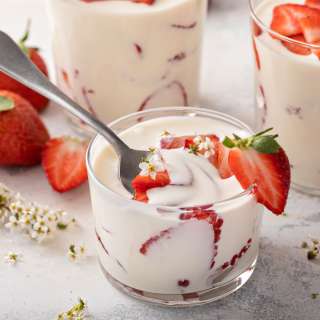 Fresas con Crema (Strawberries and Cream)