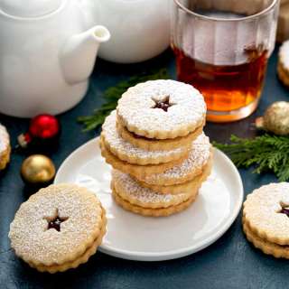 Linzer Cookies Recipe