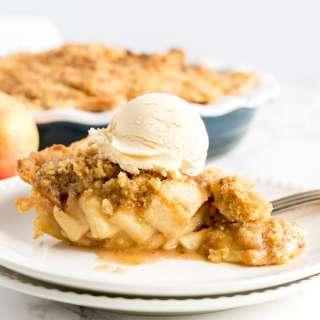 Apple Crumb Pie