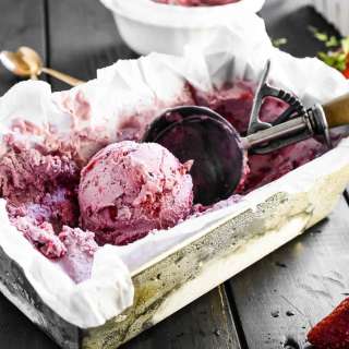 Vegan Strawberry Ice Cream Recipe