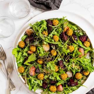 Roasted Beet Salad with Goat Cheese and Pistachios Recipe