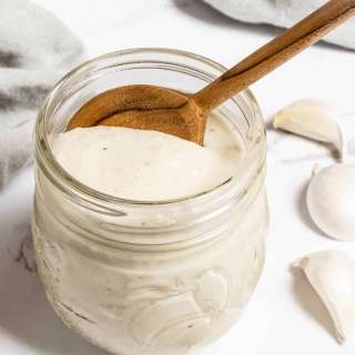 White Garlic Pizza Sauce Recipe
