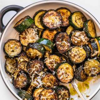 Garlic Parmesan Zucchini Recipe
