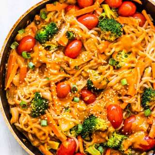 Shirataki Noodles Recipe with a Peanut Sauce