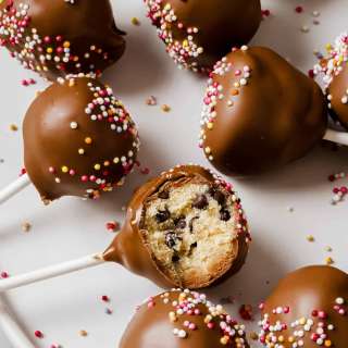 Cookie Dough Cake Pops Recipe