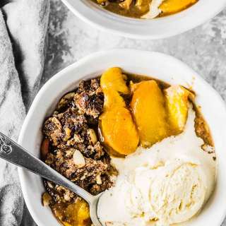 Peach Amaretto Cobbler Recipe