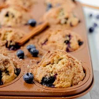 Blueberry Muffin with Cinnamon Streusel