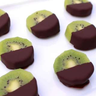 Chocolate Dipped Kiwi Slices