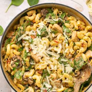 Tuscan Chicken Mac and Cheese