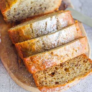 Moist Banana Bread (Rum Banana Bread)