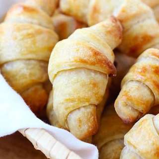 Easy Crescent Rolls