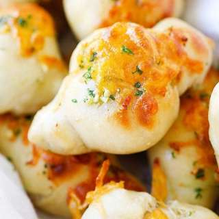 Cheddar Garlic Knots