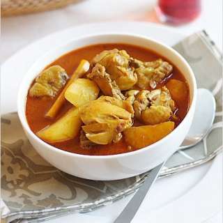 Chicken Curry with Potatoes Recipe