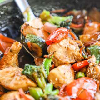 Chicken Veggie Stir Fry with Zucchini