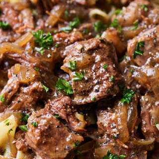 Drunken Slow Cooker Beef Stew (Beef Carbonnade)