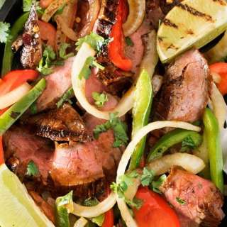 Mouthwatering Carne Asada Steak Fajitas