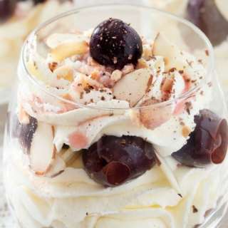 No Bake Cherry Cheesecake Parfaits